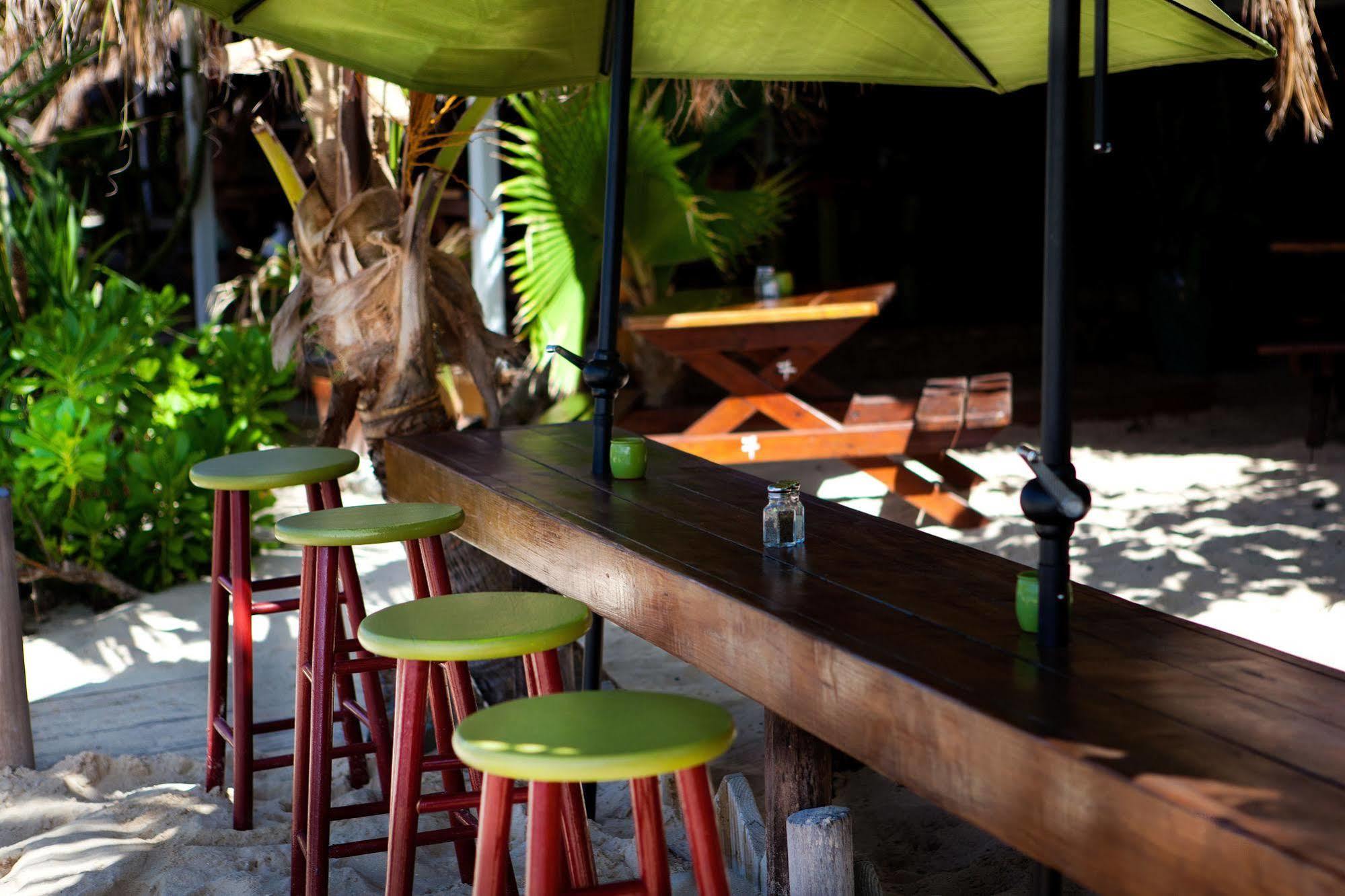 Karibuni Boutique Hotel (Adults Only) Cul de Sac Exterior photo