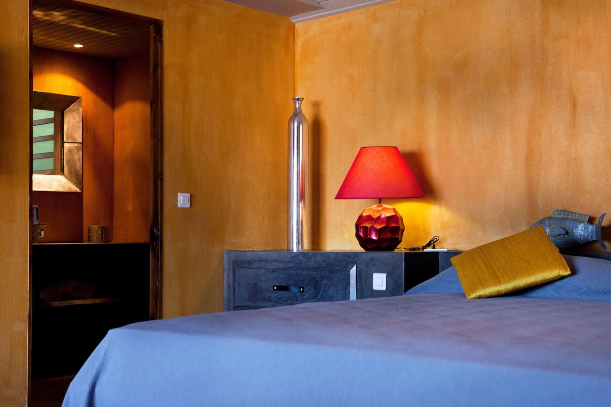 Karibuni Boutique Hotel (Adults Only) Cul de Sac Exterior photo